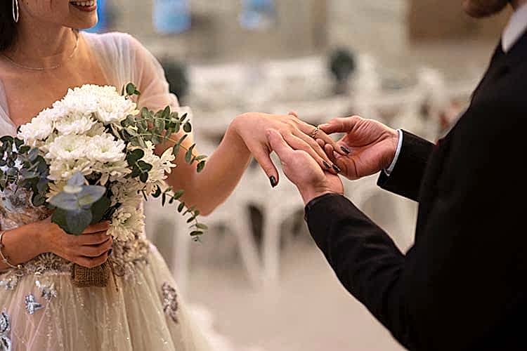 Gelinlik ve Damatlık Fotoğraf ve Video Çekimi