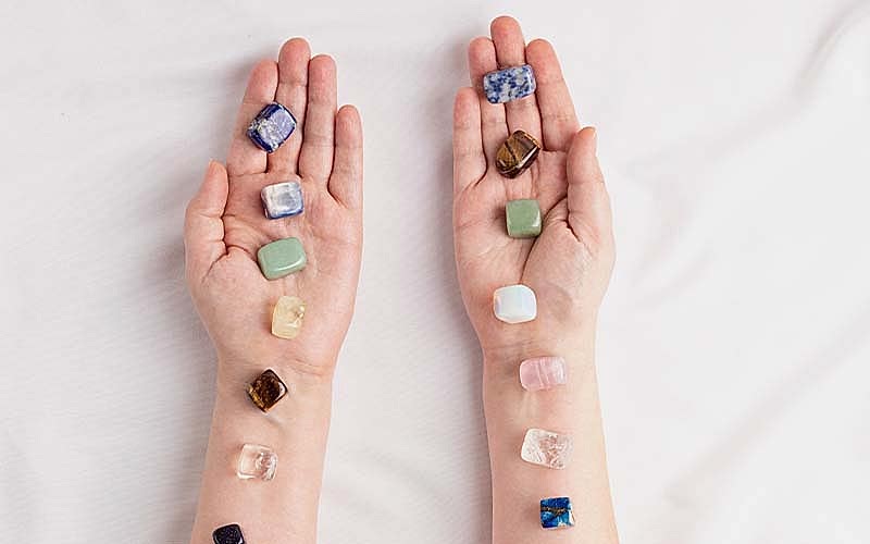 Terapia armónica con cristales y sonidos