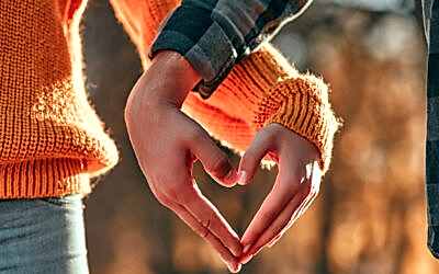¡Prepárate para Celebrar el Amor y la Amistad con los Exquisitos Servicios de Leyla Barrios Spa!