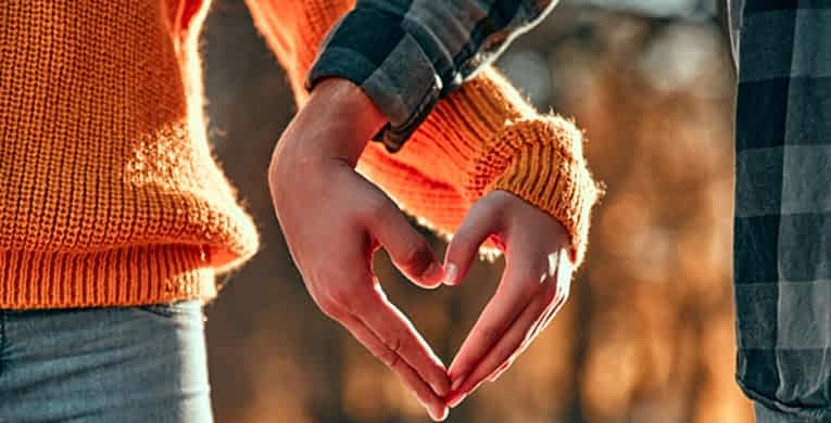 ¡Prepárate para Celebrar el Amor y la Amistad con los Exquisitos Servicios de Leyla Barrios Spa!